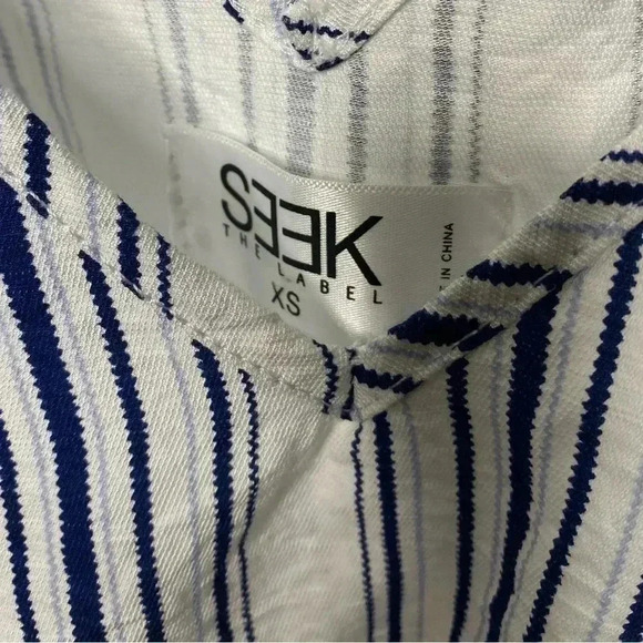 LF Seek the Label Blue & White Striped Paper-bag Waist Romper - Picture 9 of 9